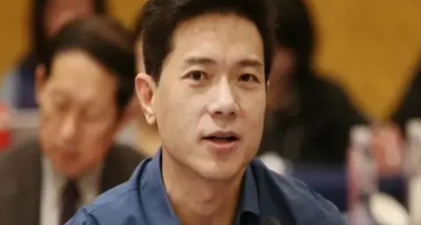 中国白手起家的大佬有哪些？真正白手起家的中国富豪有哪些